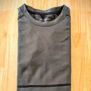 REI Men's Lightweight Base Layer Long-Sleeve Crew Shirt (Heather Gray)